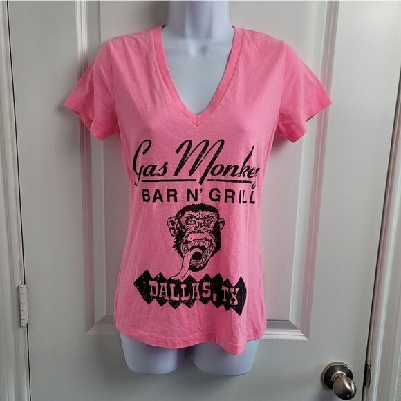 GAS MONKEY Bar N' Grill Neon Pink Tee - Picture 1 of 6